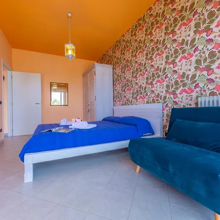 Beach, Seafront Sea-view Balcony - Happy Laigueglia